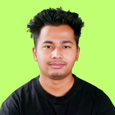 GTM University student